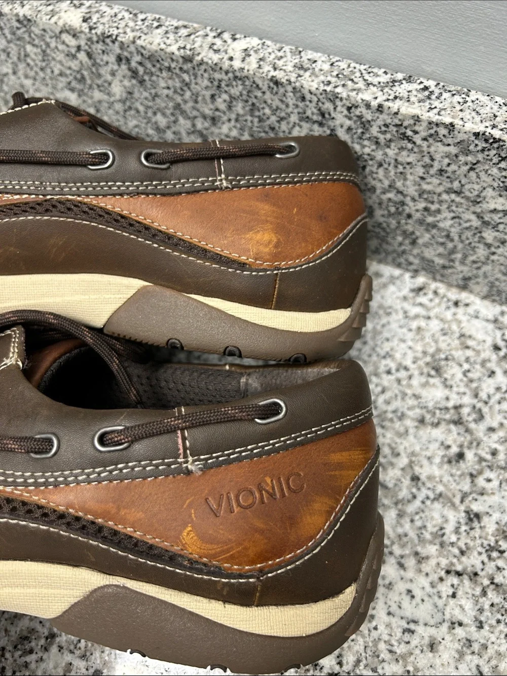 Vionic Mens Eddy Orthotic Leather Casual Moc Toe Boat Shoes Loafers